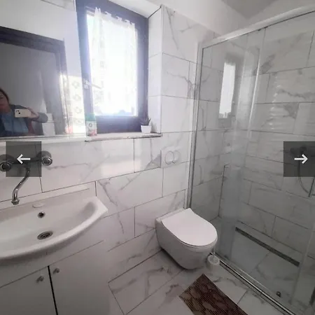 Apartamento Antonela With Seavies Tribalj