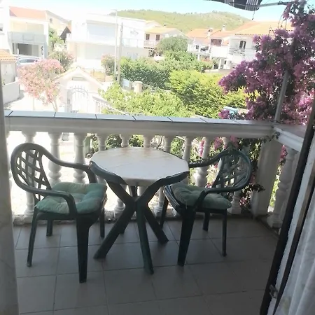 Antonela With Sea View And Homemade Products Wine Olive Oil Figs Sense Of Dalmatia