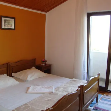 Antonela With Sea View Daire *