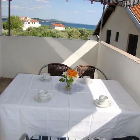Apartments Antonela With Seavies Apartment