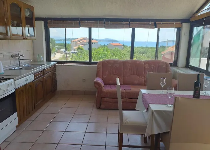 公寓 Antonela With Seavies