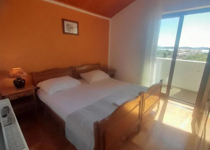 Antonela With Seavies 公寓 Tribalj