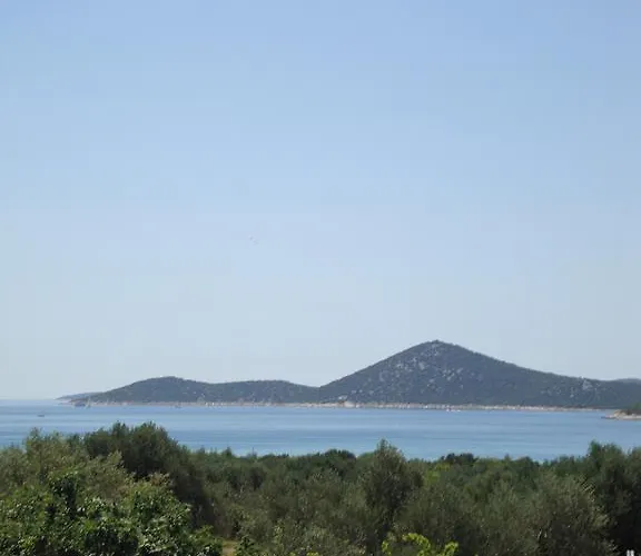 Antonela With Seavies Apartamento Tribalj